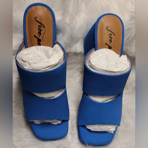 FREE PEOPLE Suede Love Is Everywhere Platform Sandals - Picture 2 of 5